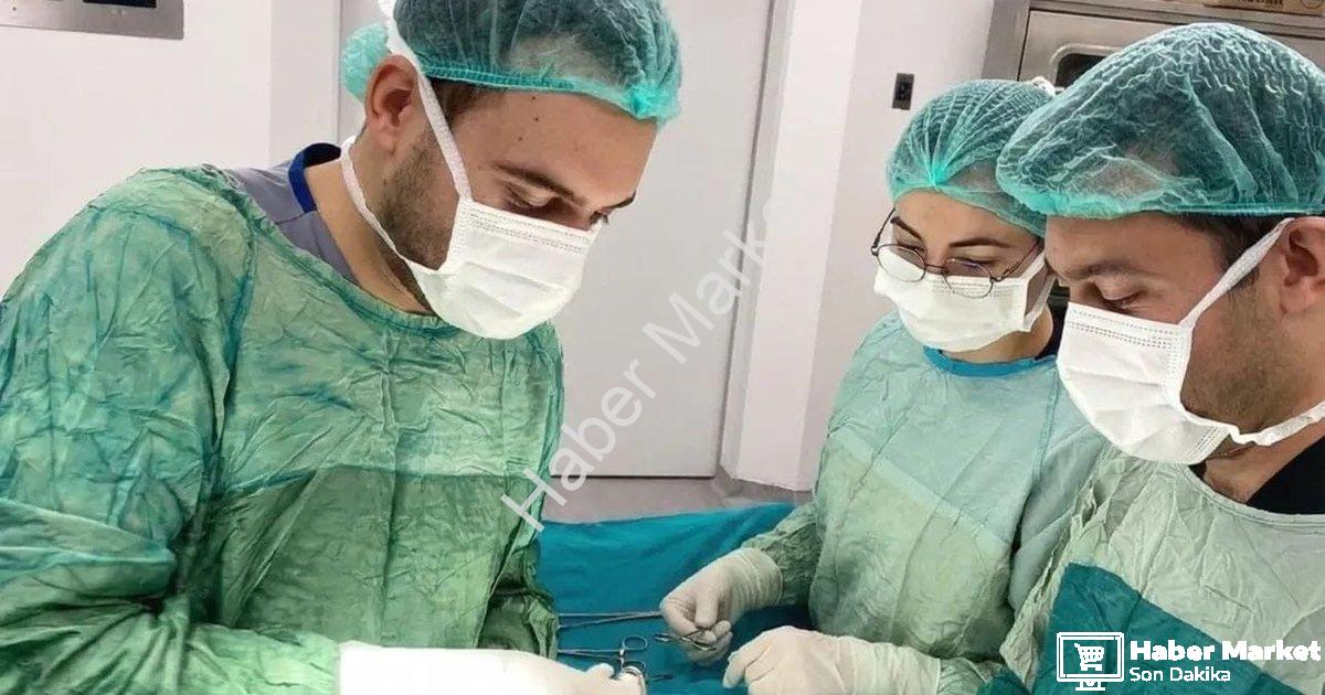 "Şuhut Devlet Hastanesi’nde İlk: Yama Yöntemiyle Başarılı Fıtık Ameliyatı" başlıklı haber için fotor